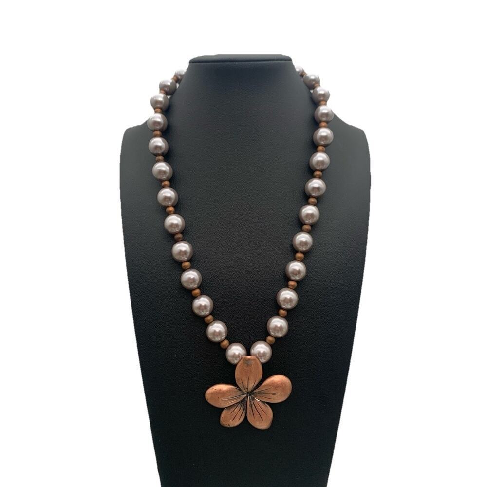 Silver Faux Pearls W Copper Beaded Spacers Copper Toned Flower Pendant Necklace‎
